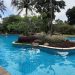 Kolam Renang Lake side
